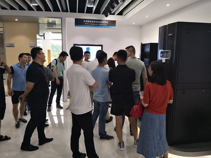 搶跑智慧時代，美圖＆臺達共啟動力之旅